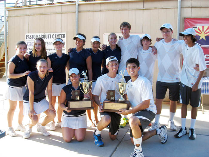 Ironwood Ridge boys’ and girls’ tennis team